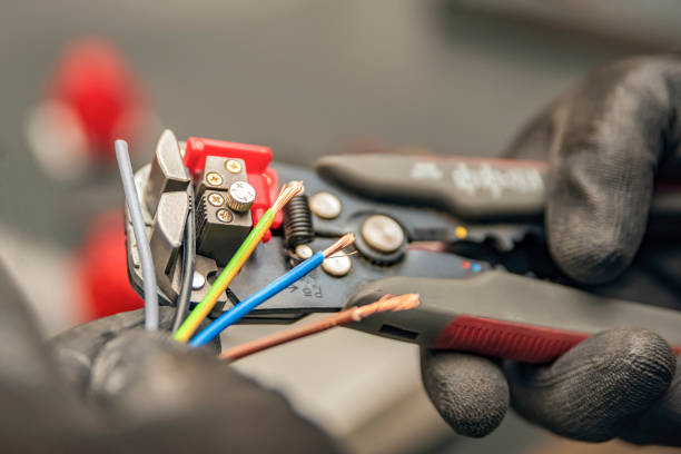 Best Electrical Installation Contractor  in Norwalk, IA